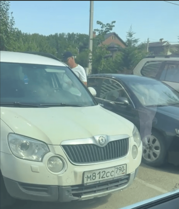 Avto s številko М812СС 790RUS Škoda Yeti je registriran